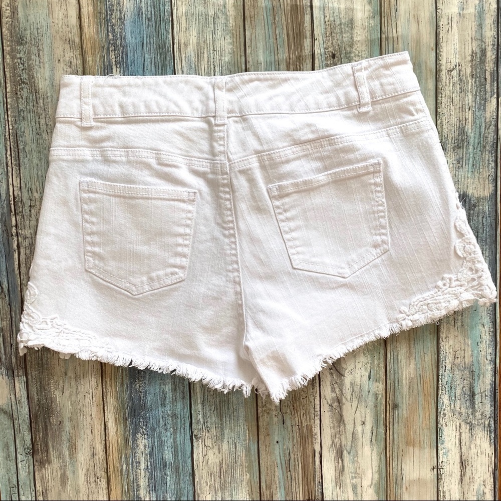 Ambiance Apparel lace detail fringe shorts - Picture 3 of 3